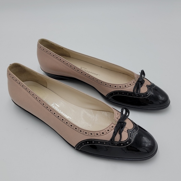 Salvatore Ferragamo Boutique Ballet Flat - Picture 2 of 13